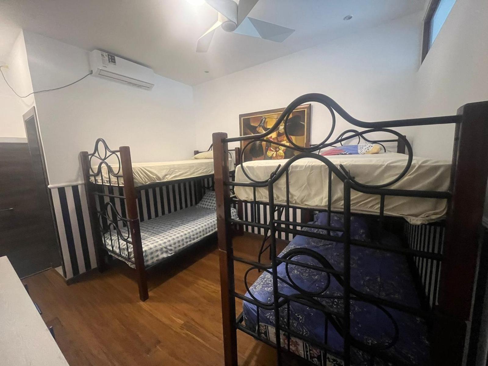 San Clemente Beach House Bed & Breakfast ภายนอก รูปภาพ