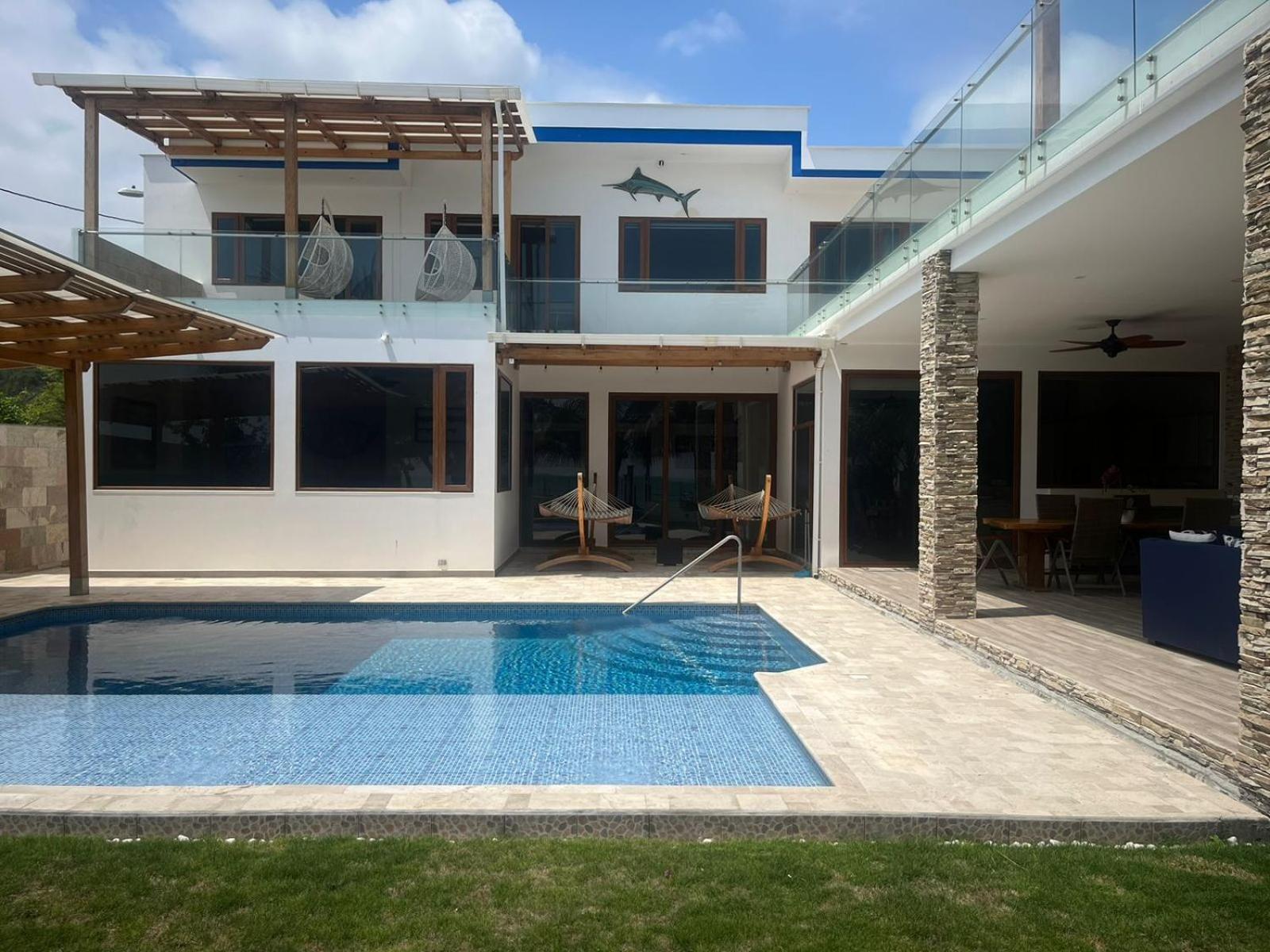 San Clemente Beach House Bed & Breakfast ภายนอก รูปภาพ